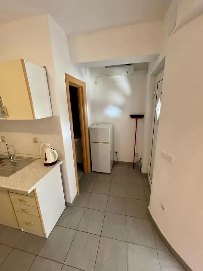 Apartments Elvira Drage 0*,