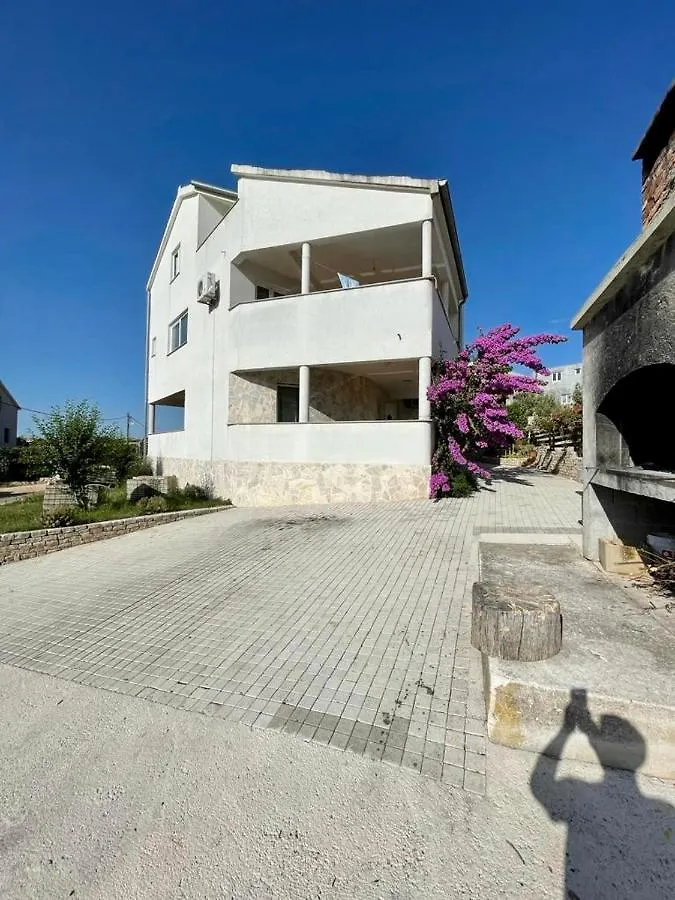 Apartments Elvira Drage 0*,  Croatia