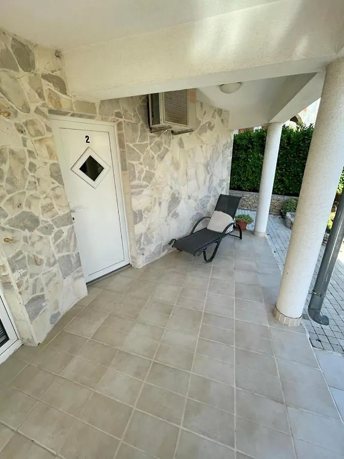 Apartments Elvira Drage Croatia