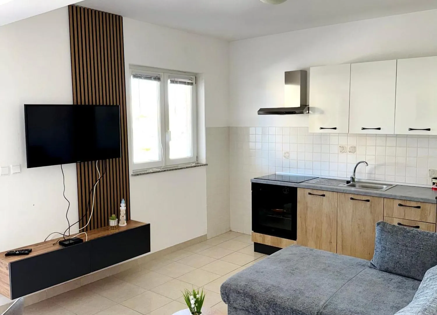 Apartments Elvira Drage Croatia